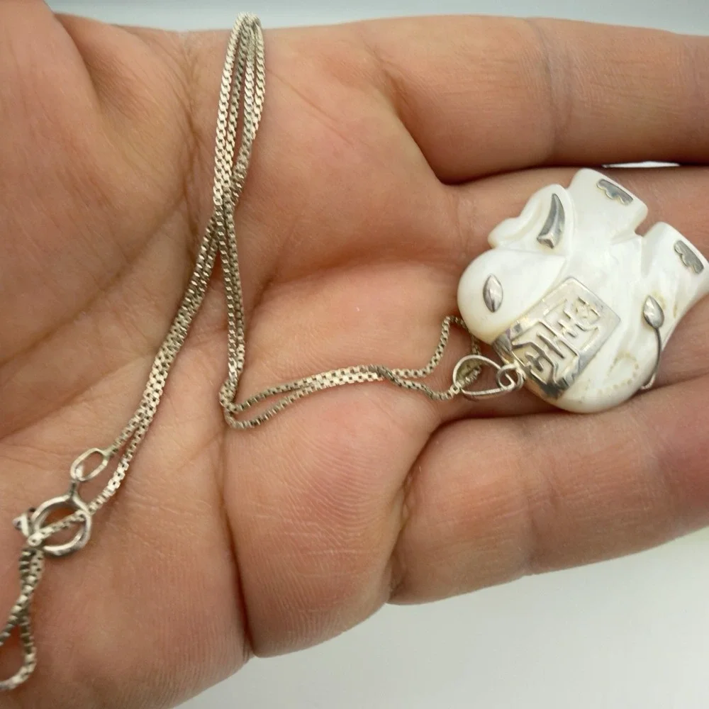 Vtg Mother Of Pearl Sterling Silver Necklace Elephant Chinese Good Luck Pendant